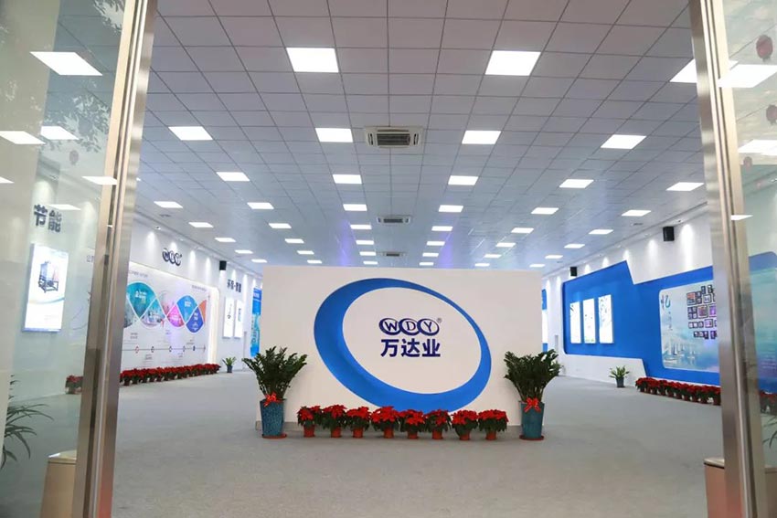 “党领合作共发展 众聚匠心铸品牌”好色先生TV传媒主题年会隆重举行