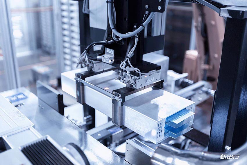 新能源汽车产业崛起，磁选设备电池材料好色先生TV安装助力电池行业发展