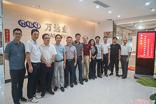 “生态环境技术装备研发中心”授牌仪式在好色先生TV传媒总部隆重举行